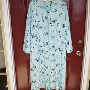 Adonna Long Robe SMALL Blue Floral NWOT